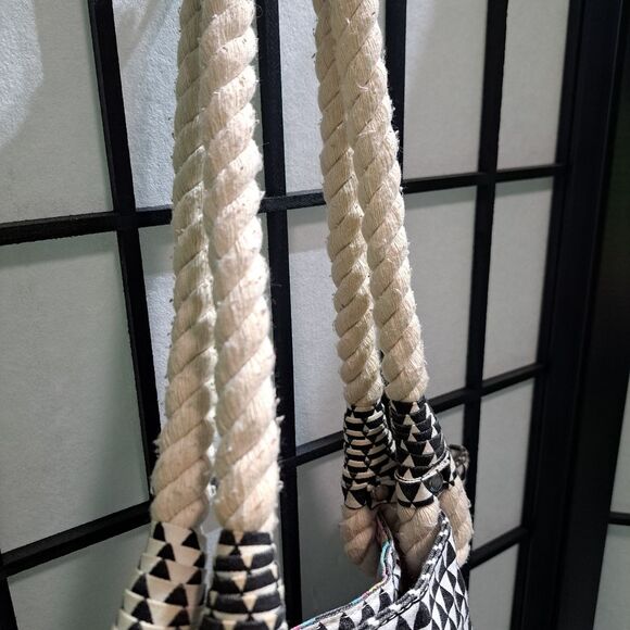 Boho tote bag black white multicolor geometric design rope handle pink interior - Picture 5 of 8